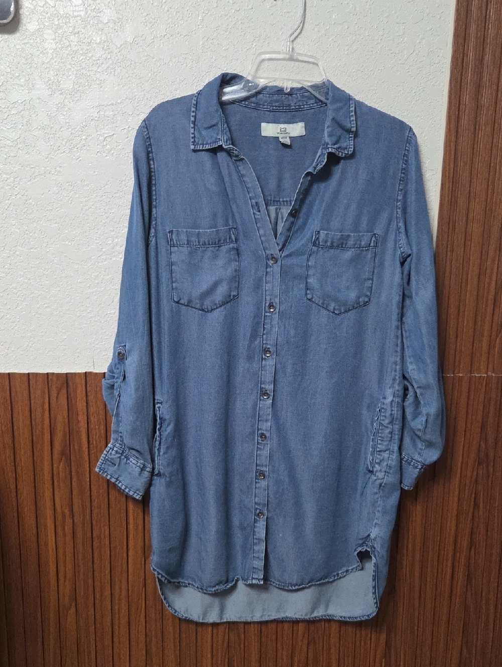 Thread & Supply Medium Denim Shirt Jacket in Blue [1940]